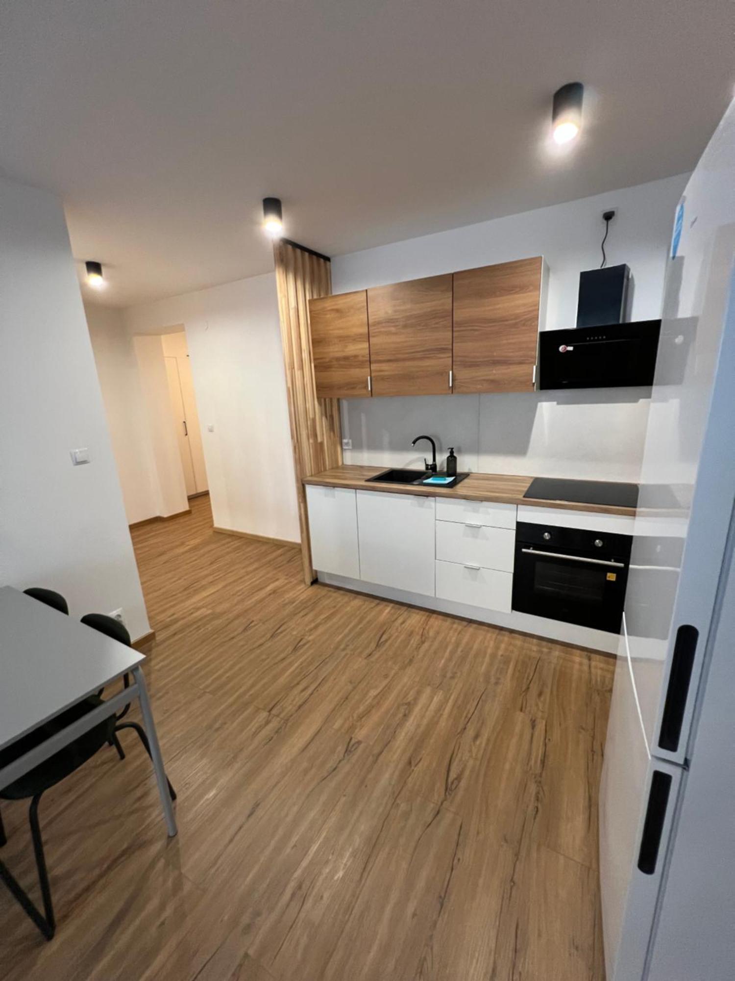 Apartament Budget 1 #self Check-in Warszawa